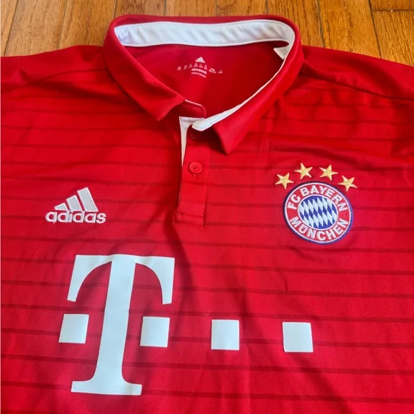 Adidas FC Bayern Munchen 2016-2017 Soccer Jersey - Picture 2 of 4